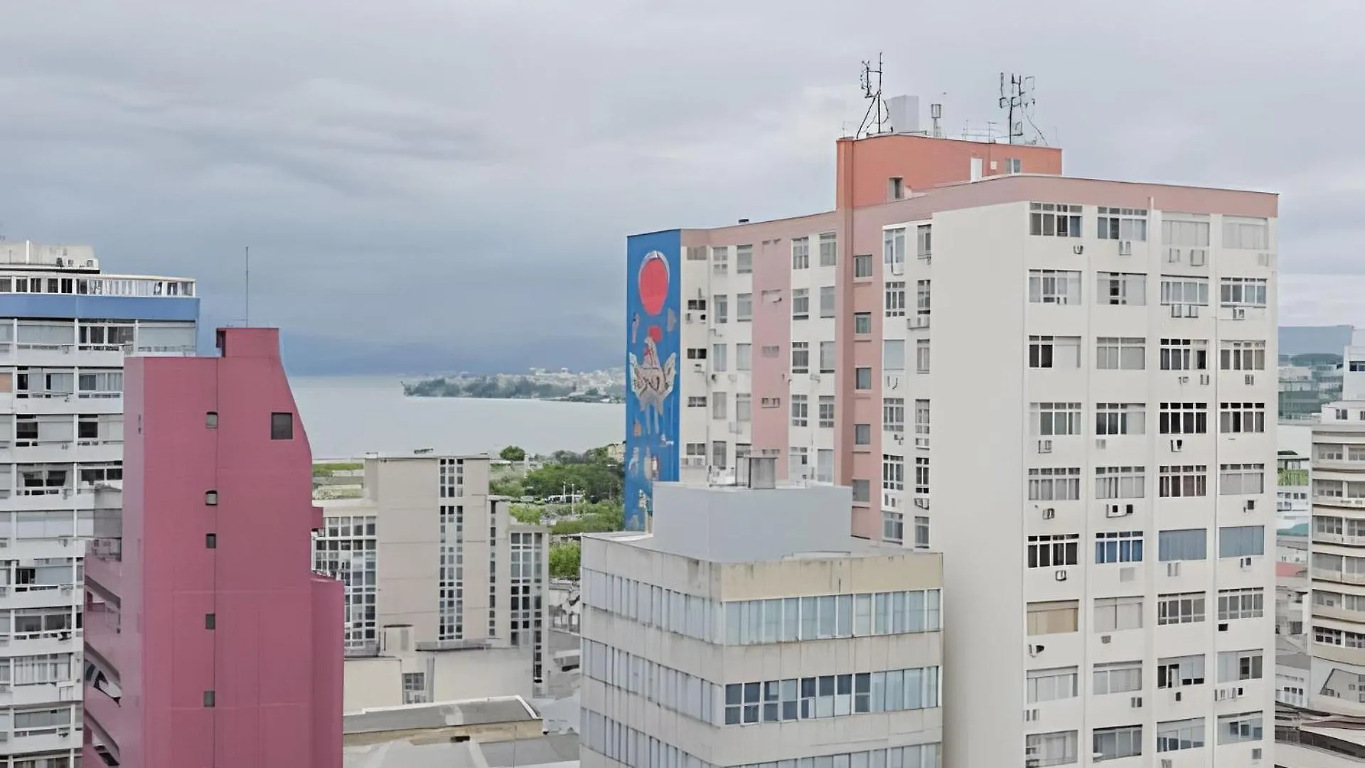 Apto Reformado Vista Mar Centro Florianópolis 0*,  البرازيل